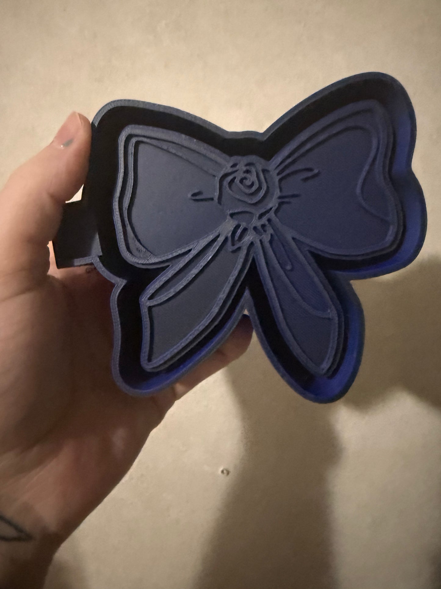 Princess rose bow